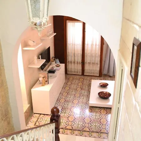 度假居 Medieval House *